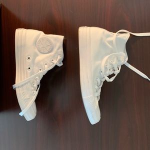 Converse white high-top sneaker, size 6.5